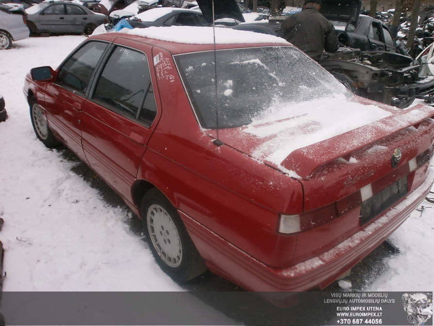 Подержанные Автозапчасти Alfa-Romeo 164 1988 2.0 машиностроение седан 4/5 d. красный 2014-3-17