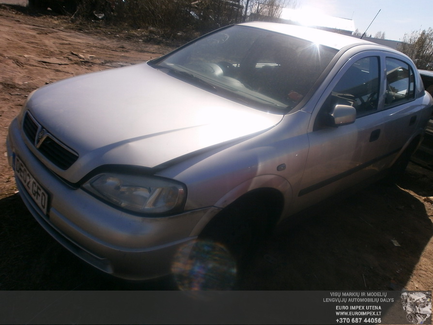 Opel ASTRA 2002 1.6 Automatic
