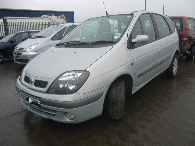 Renault SCENIC 2003 1.9 машиностроение