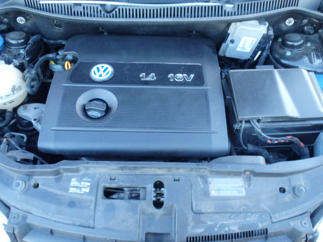Naudotos automobilio dalys Volkswagen POLO 2002 1.4 Mechaninė Hačbekas 2/3 d. Juoda 2015-2-07