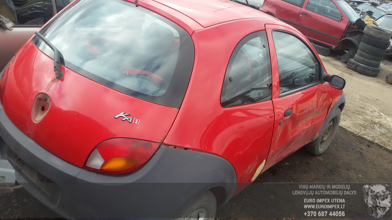 Подержанные Автозапчасти Ford KA 1997 1.3 машиностроение хэтчбэк 2/3 d. красный 2015-3-12