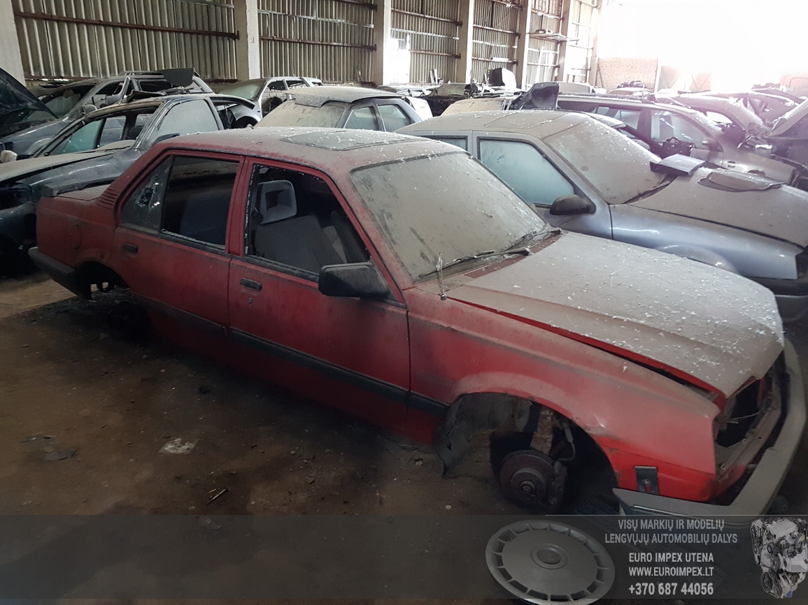 Naudotos automobilio dalys Opel ASCONA 1985 1.6 Mechaninė Sedanas 4/5 d. Raudona 2016-6-13