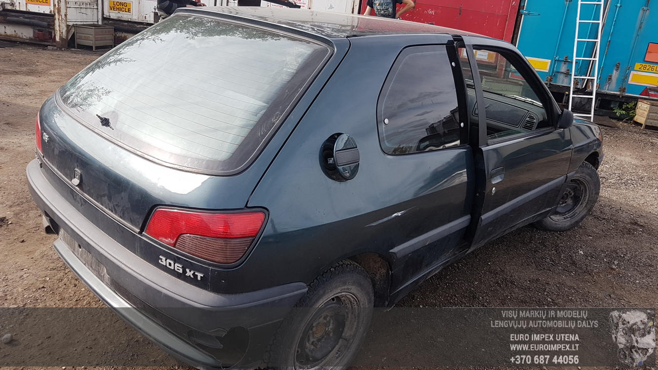 Used Car Parts Peugeot 306 1994 1.8 Automatic Hatchback 2/3 d. Green 2016-9-07