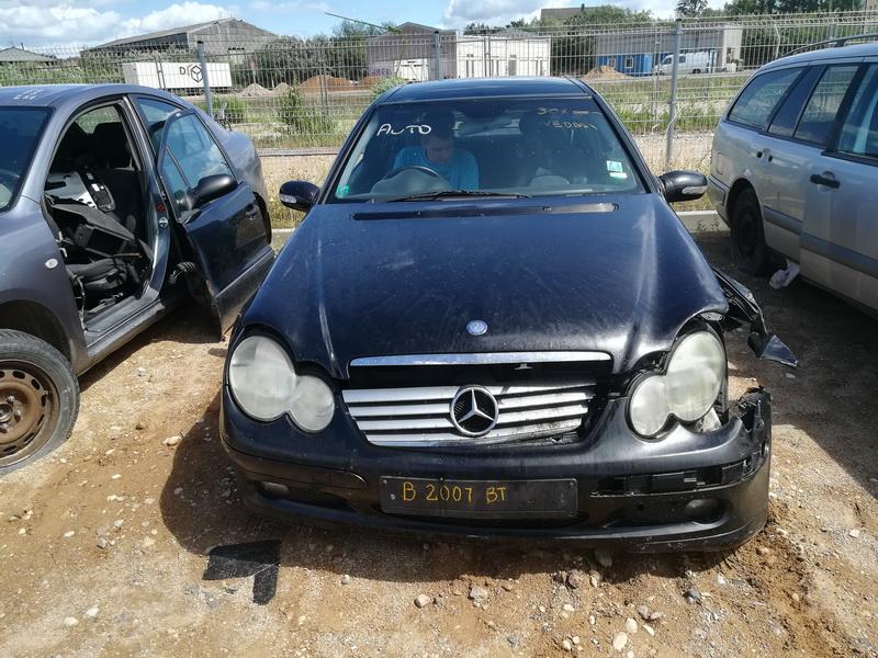 Used Car Parts Mercedes-Benz C-CLASS 2003 2.2 Automatic Hatchback 2/3 d. Black 2019-7-02
