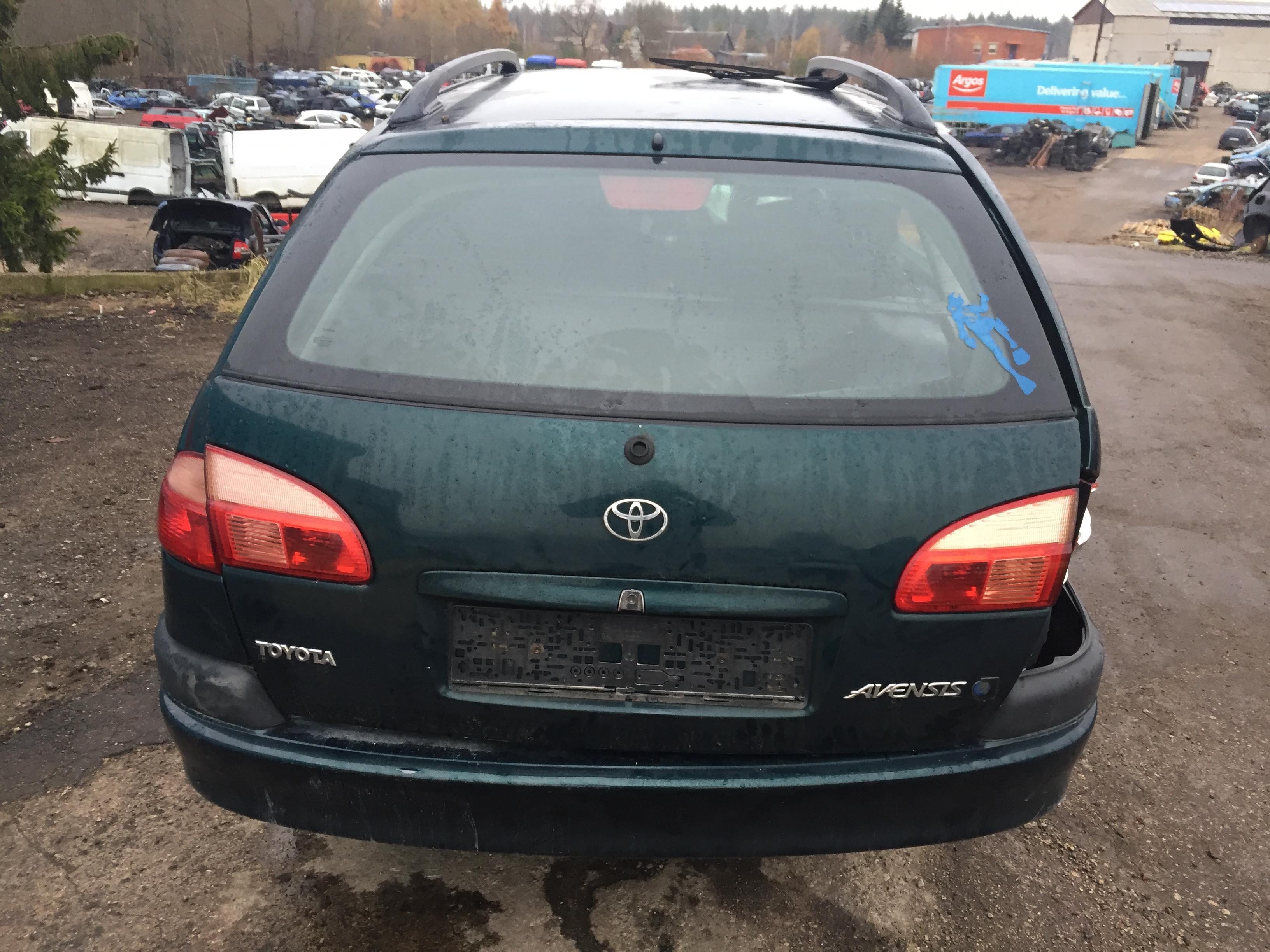 Used Car Parts Toyota AVENSIS 2001 2.0 Mechanical Universal 4/5 d. Green 2017-11-07