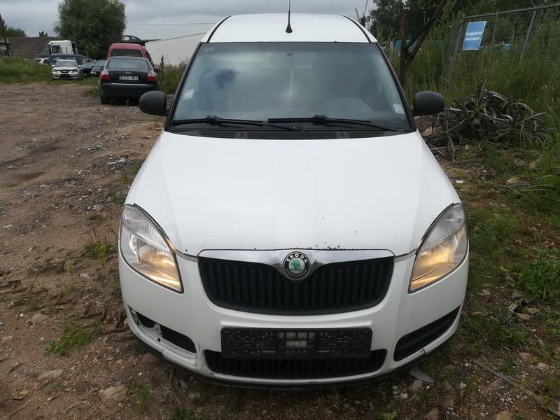 Used Car Parts Skoda ROOMSTER 2007 1.4 Mechanical Commercial 4/5 d. white 2019-7-26