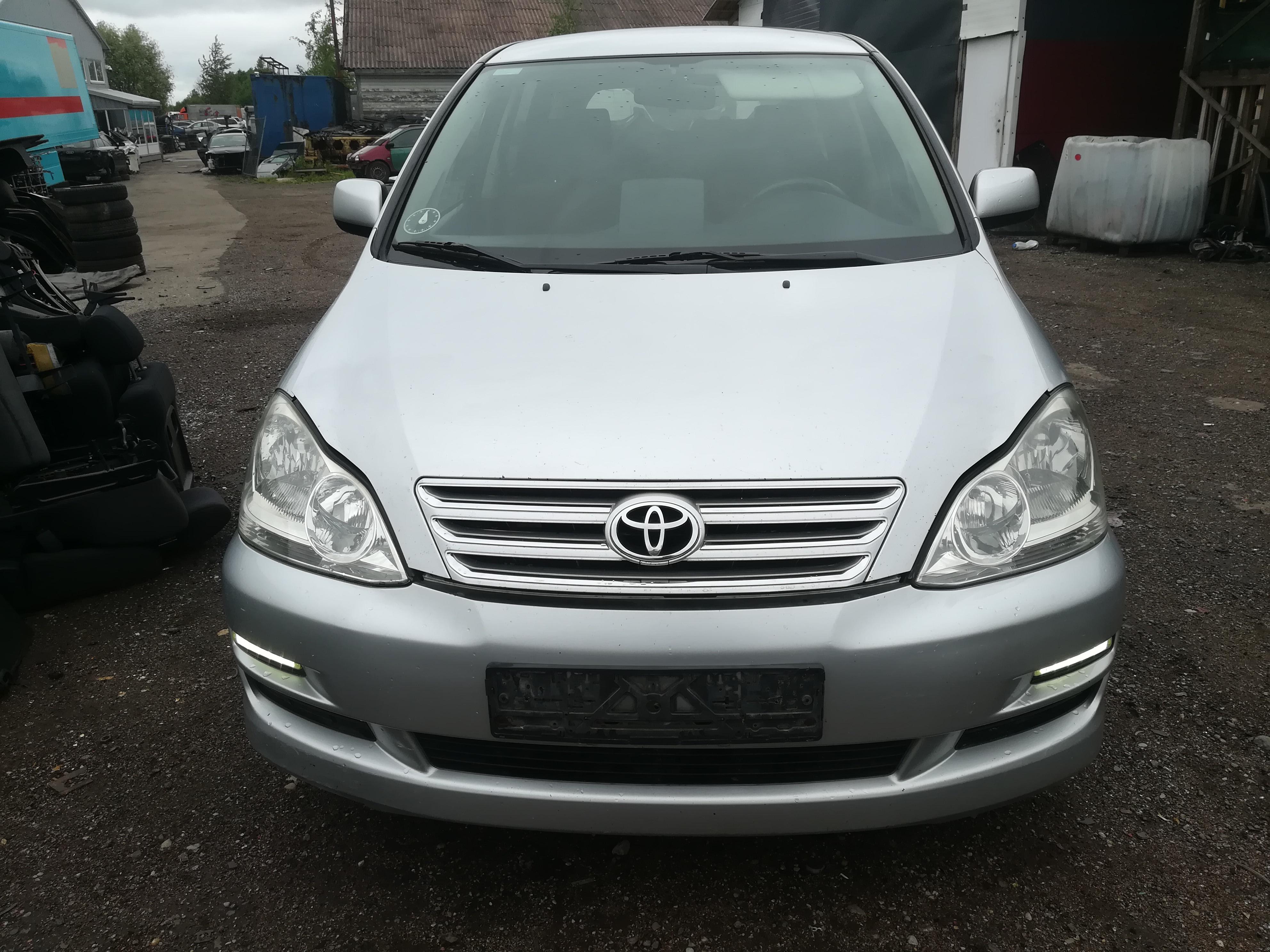 A4524 Toyota AVENSIS VERSO 2005 2.0 Mechanical Diesel