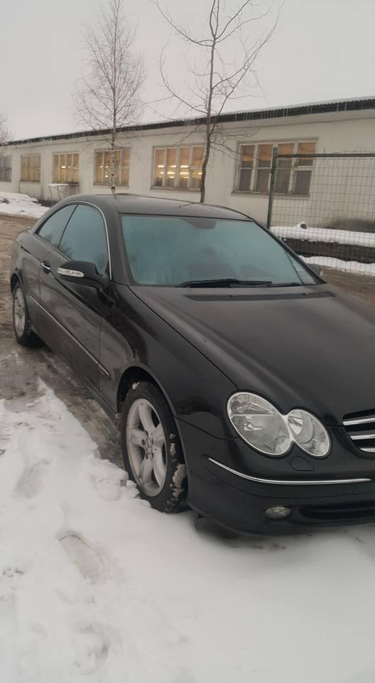 Подержанные Автозапчасти Mercedes-Benz CLK-CLASS 2003 1.8 машиностроение Купе 2/3 d. черный 2018-3-09