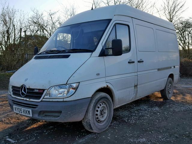 Used Car Parts Mercedes-Benz SPRINTER 2005 2.2 Mechanical Commercial 4/5 d. white 2019-4-10