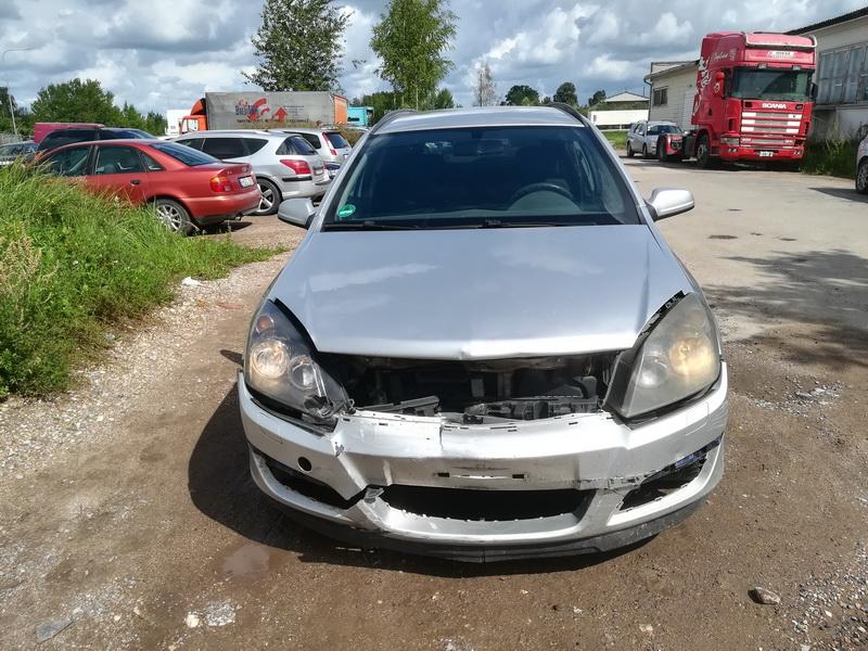 Used Car Parts Opel ASTRA 2006 1.9 Mechanical Universal 4/5 d. Silver 2019-8-09