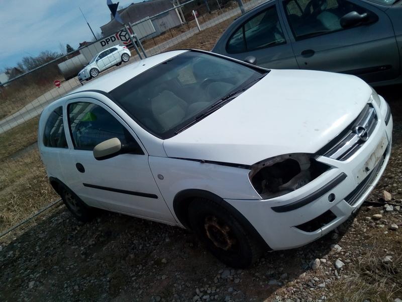 Used Car Parts Opel CORSA 2003 1.2 Mechanical Hatchback 2/3 d. white 2018-3-29