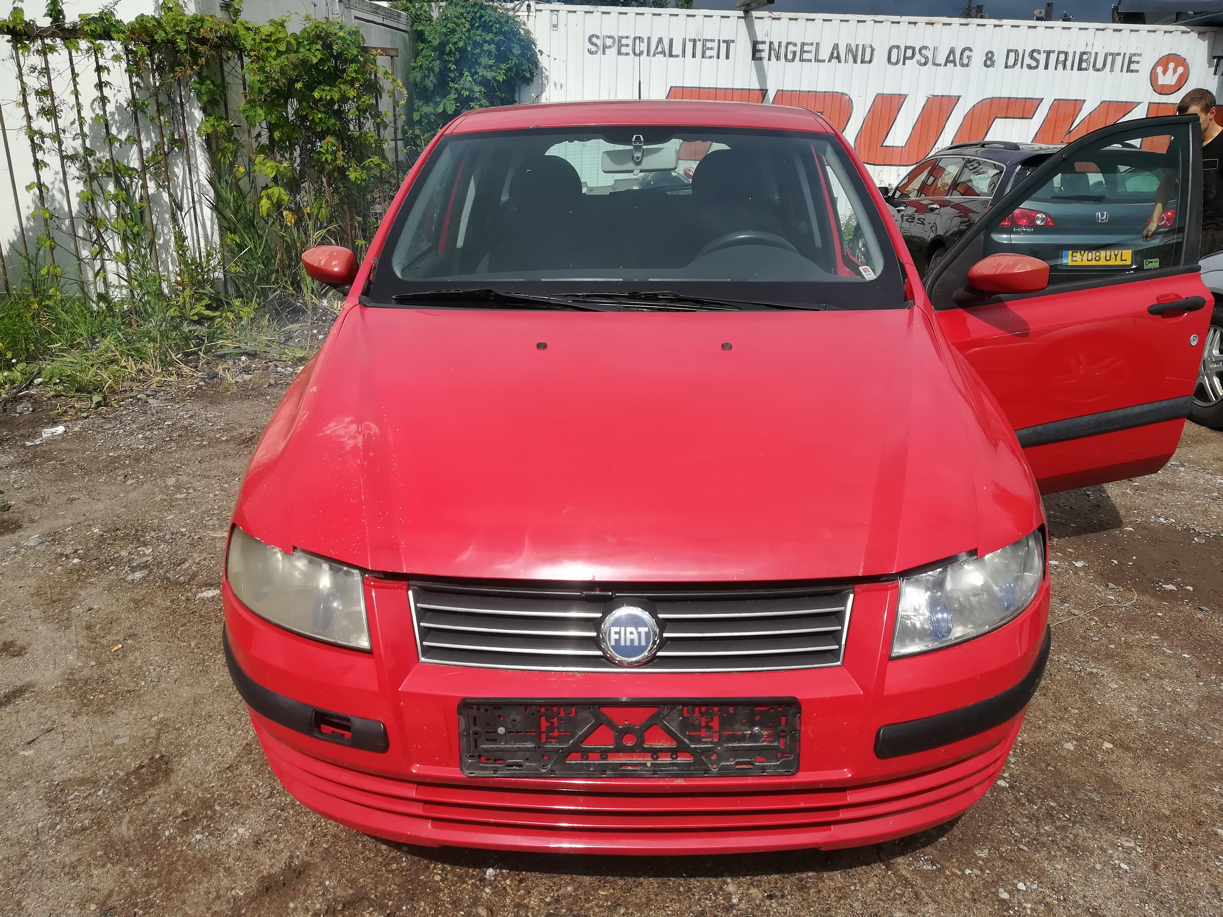 Used Car Parts Fiat STILO 2002 1.6 Mechanical Hatchback 4/5 d. Red 2019-7-18
