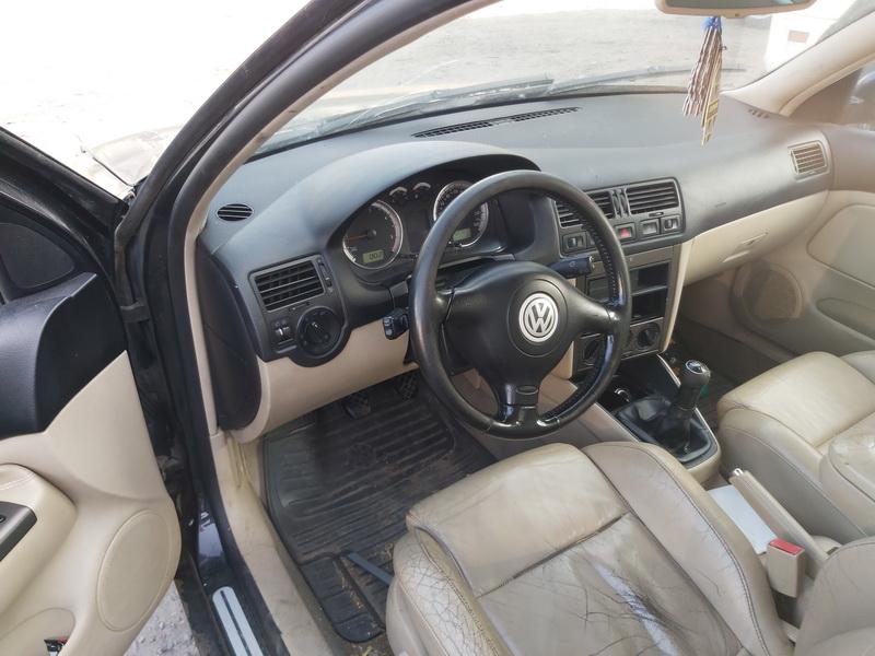 Подержанные Автозапчасти Volkswagen BORA 2003 1.9 машиностроение универсал 4/5 d. черный 2020-9-23