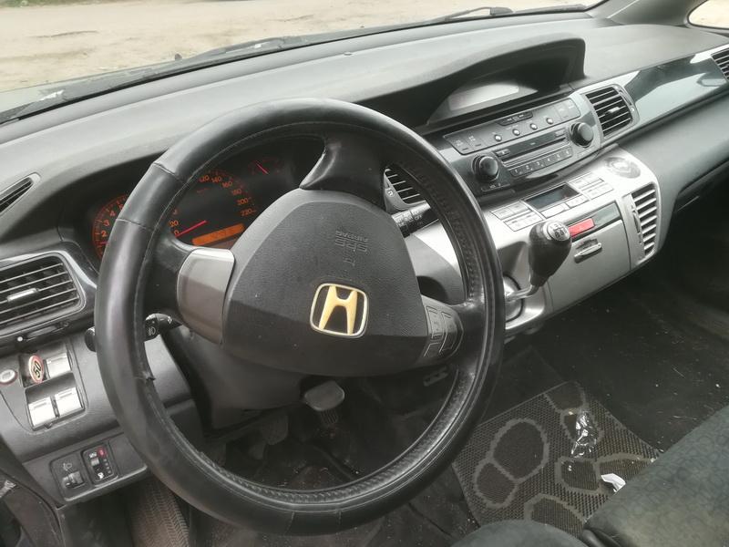 Naudotos automobilio dalys Honda FR-V 2004 1.7 Mechaninė Vienatūris 4/5 d. Pilka 2019-8-01