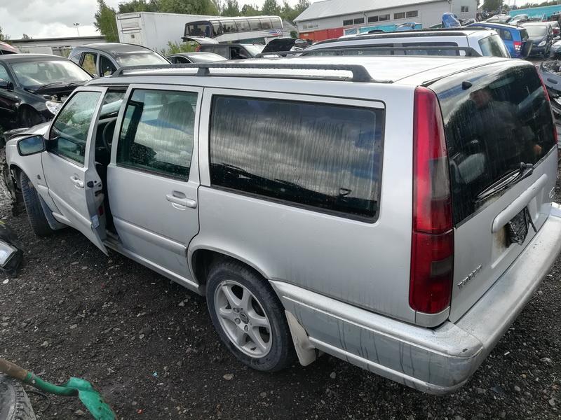 Used Car Parts Volvo V70 1998 2.5 Mechanical Universal 4/5 d. Silver 2019-7-09