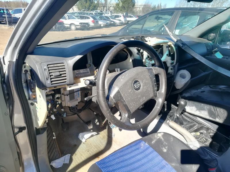 Used Car Parts Kia SORENTO 2004 2.4 Mechanical Jeep 4/5 d. Silver 2019-4-01