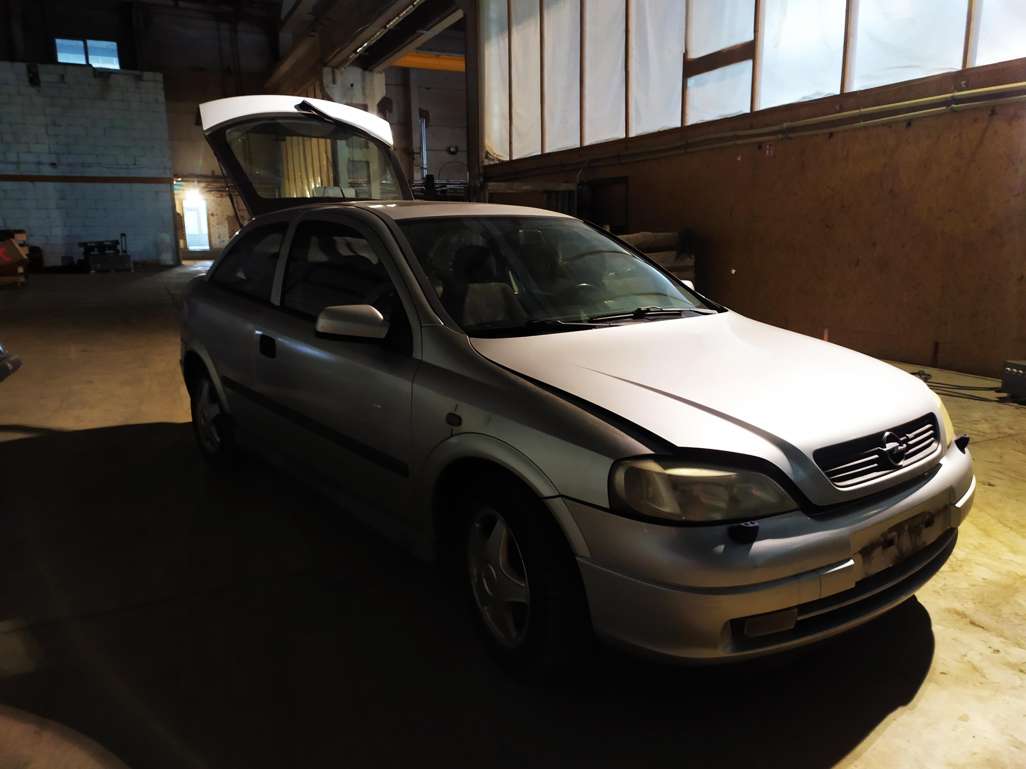 Used Car Parts Opel ASTRA 1998 1.6 Mechanical Hatchback 2/3 d. Grey 2020-10-12