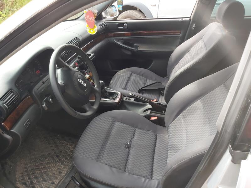 Audi A4 1999 2500cm3 110kW Diesel Manual - Thumbnail 5